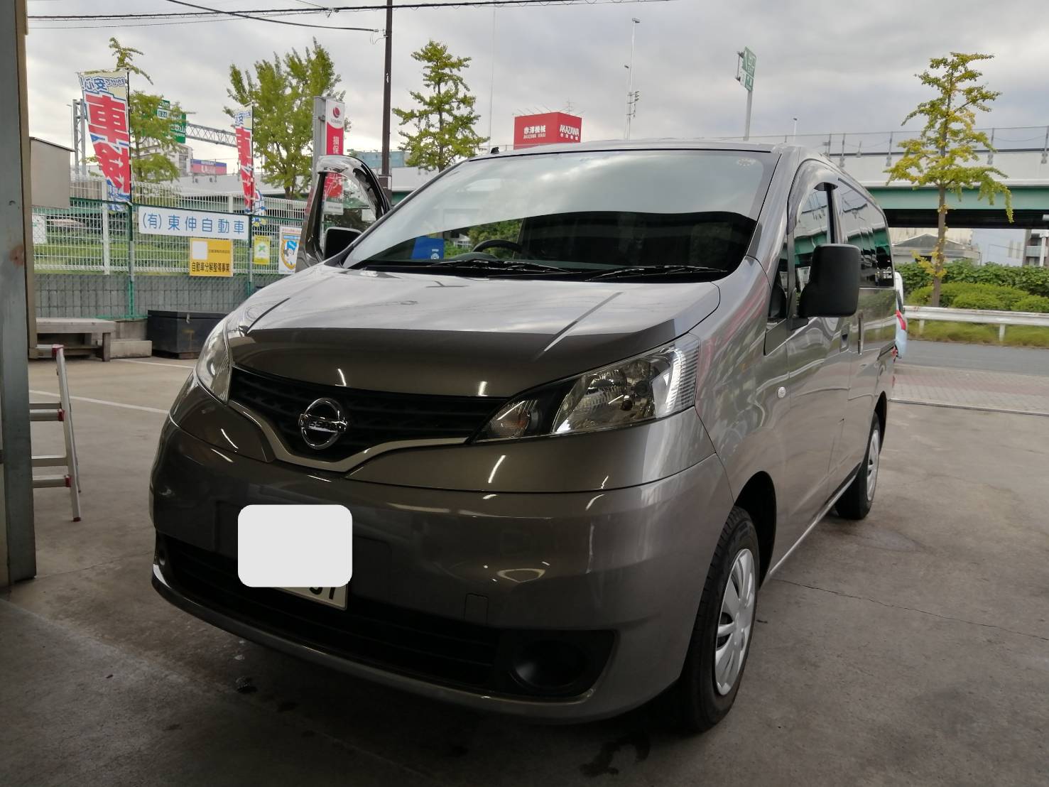 日産 VM20 NV200 東伸自動車